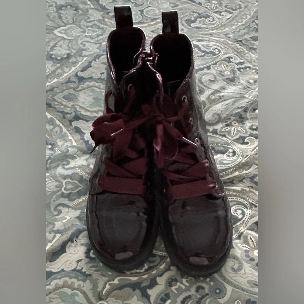 Old Navy Burgundy Patent Leather Combat Boots -size 3 girls